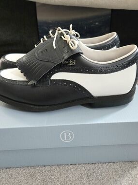 Footjoy Women's Two-Tone Black and White Leather Shoes Size US 7.5